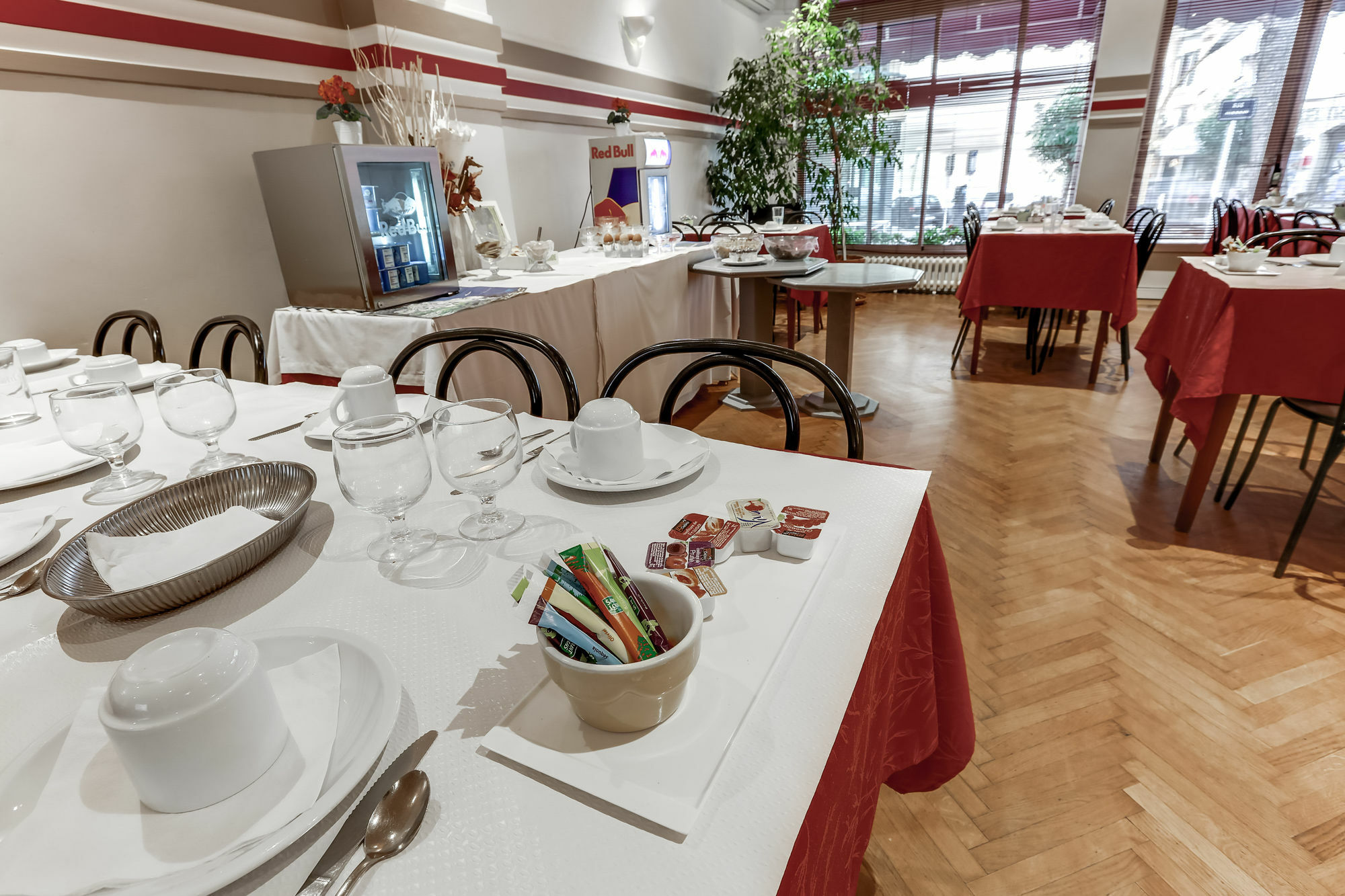 Hotel Les Pins Juan-les-Pins Ngoại thất bức ảnh